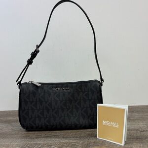 🖤 Michael Kors Black Signature Logo Zip Shoulder Bag 🖤
